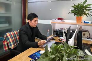 镜报：英超禁止各队佩戴绿色袖标，他们想自己监督所有慈善活动